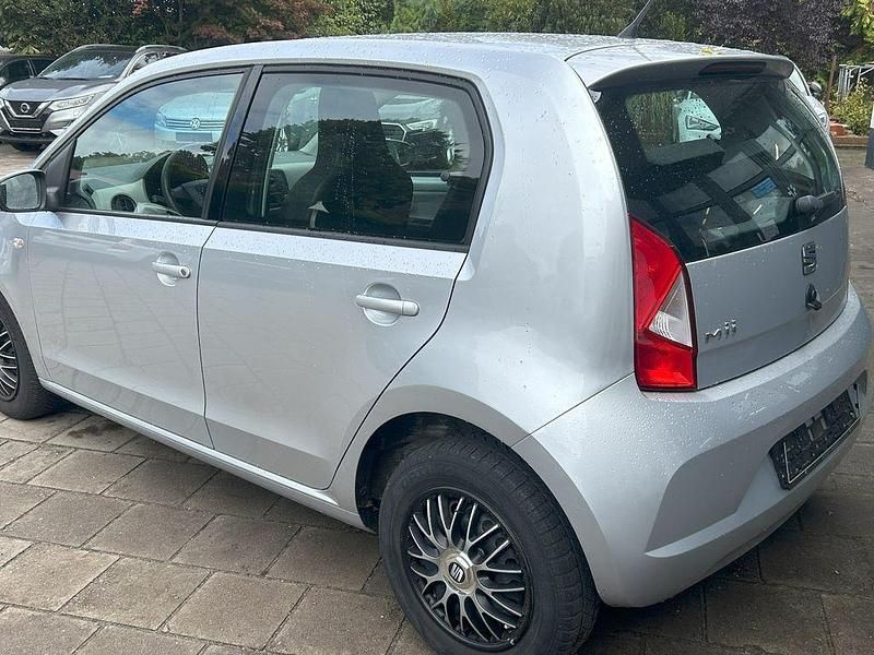 Gebraucht Seat Mii Style 60 PS (44 kW) 2014 Silber Kleinwagen