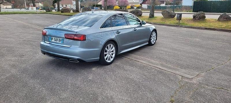 Gebraucht Audi A6 204 PS (150 kW) 2011 Grau Limousine