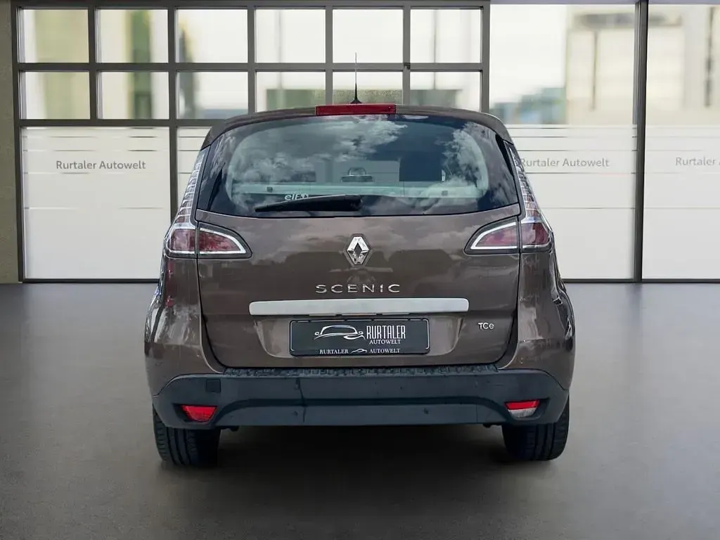 Gebraucht Renault Scénic III Initiale Paris 116 PS (85 kW) 2014 Braun Limousine