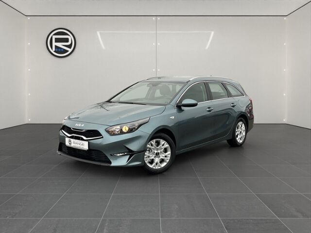 Gebraucht Kia Ceed 99 PS (72 kW) 2024 Andere farbe Kleinwagen