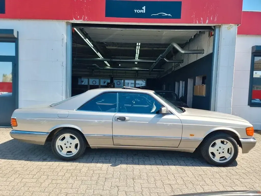 Gebraucht Mercedes 420 224 PS (164 kW) 1989 Grau Coupé