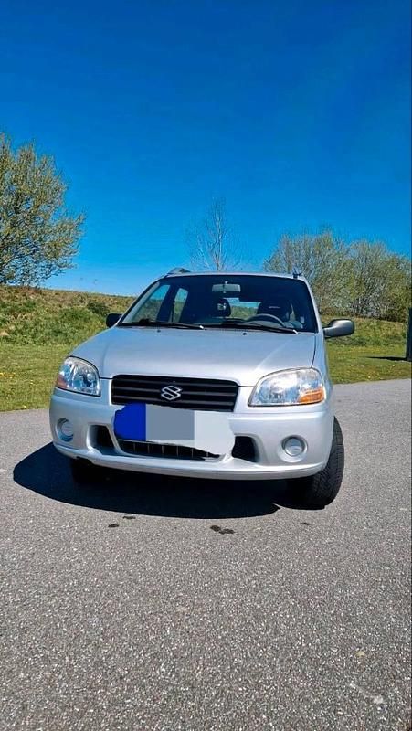 Gebraucht Suzuki Ignis 61 PS (44 kW) 2002 Silber Kleinwagen