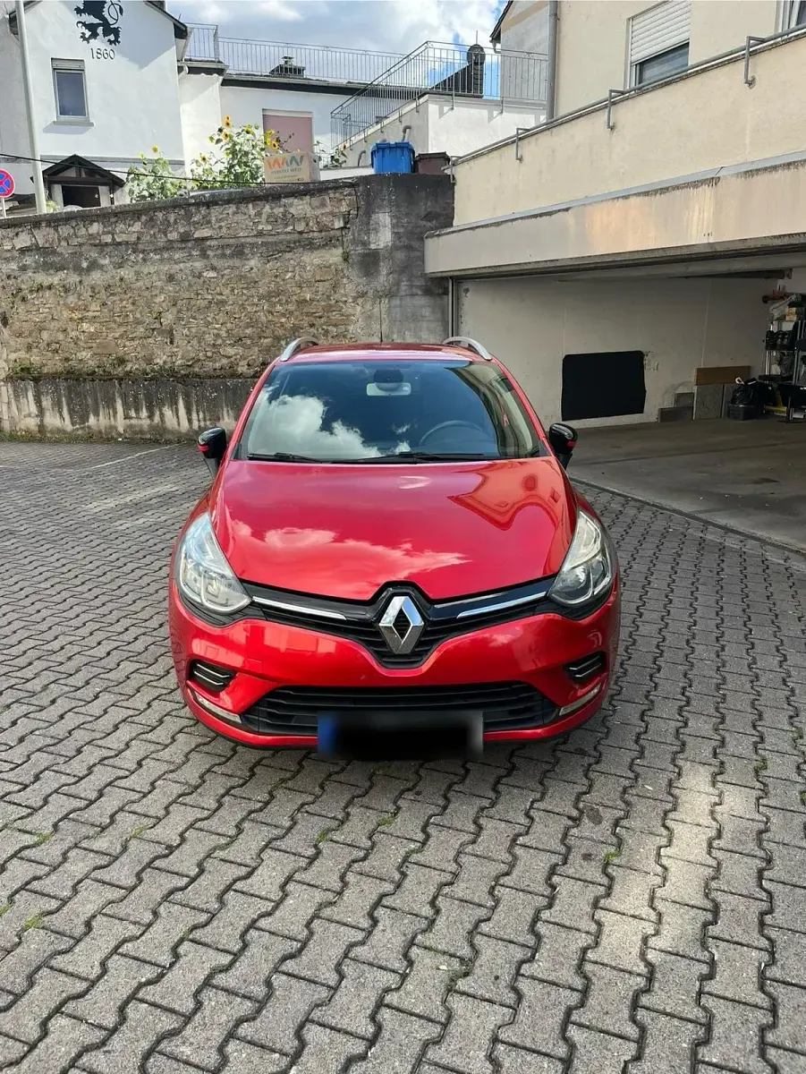 Gebraucht Renault Clio 86 PS (63 kW) 2017 Kombi