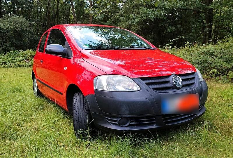 Gebraucht VW Polo 60 PS (44 kW) 2011 Rot Kleinwagen