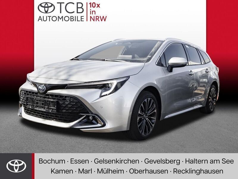 Silber Gebraucht 2024 Toyota Corolla Team Limousine | 27.989 € (Etwas zu teuer) - Bild 1/4