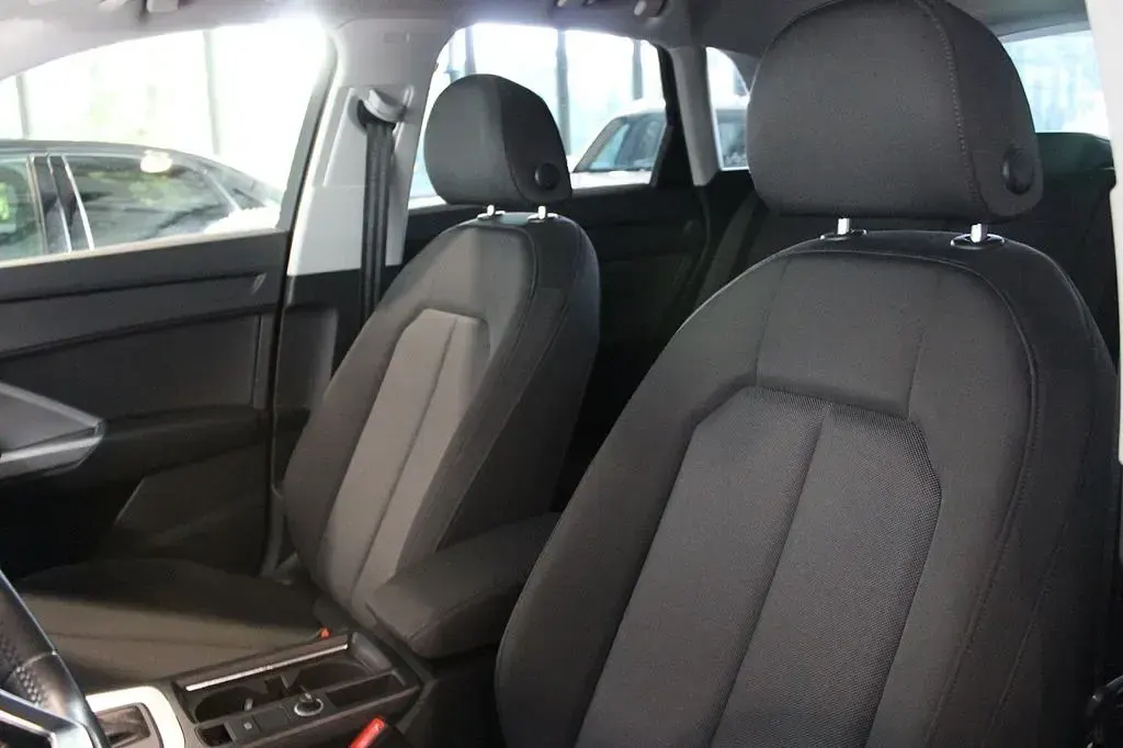 Gebraucht Audi Q3 150 PS (110 kW) 2019 Grau SUV