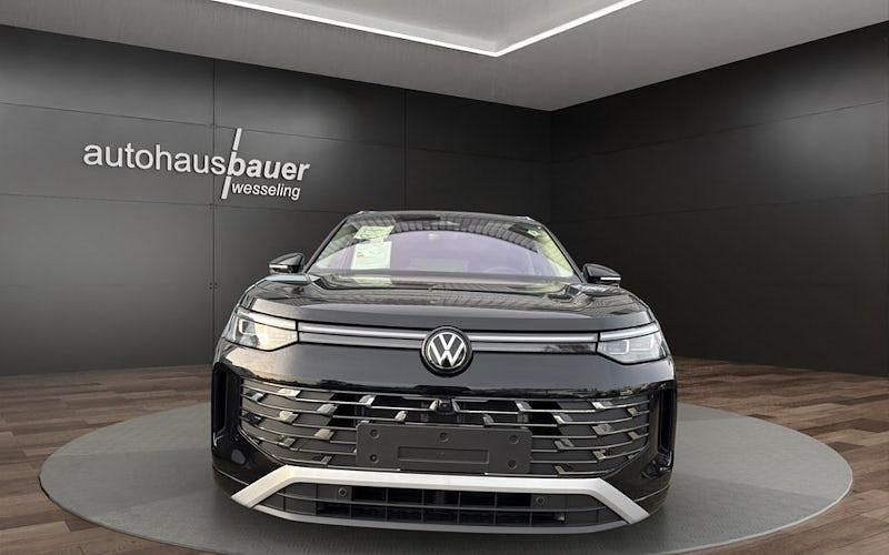 Neu VW Tayron Elegance 272 PS (200 kW) 2026 Schwarz SUV
