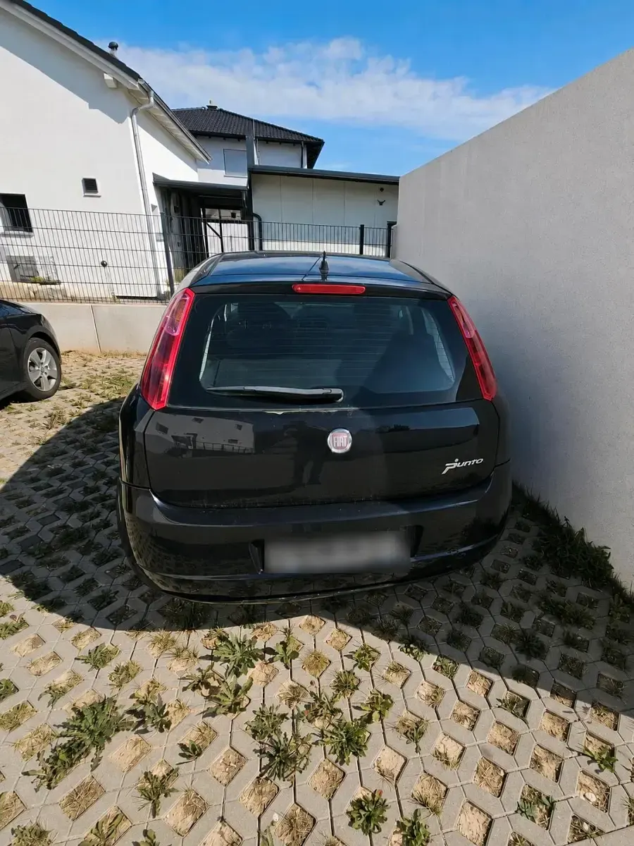 Gebraucht Fiat Punto 77 PS (56 kW) 2009 Schwarz Kleinwagen