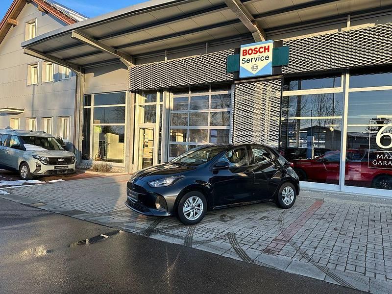 Gebraucht Mazda 2 Center-Line 92 PS (67 kW) 2025 Schwarz Limousine