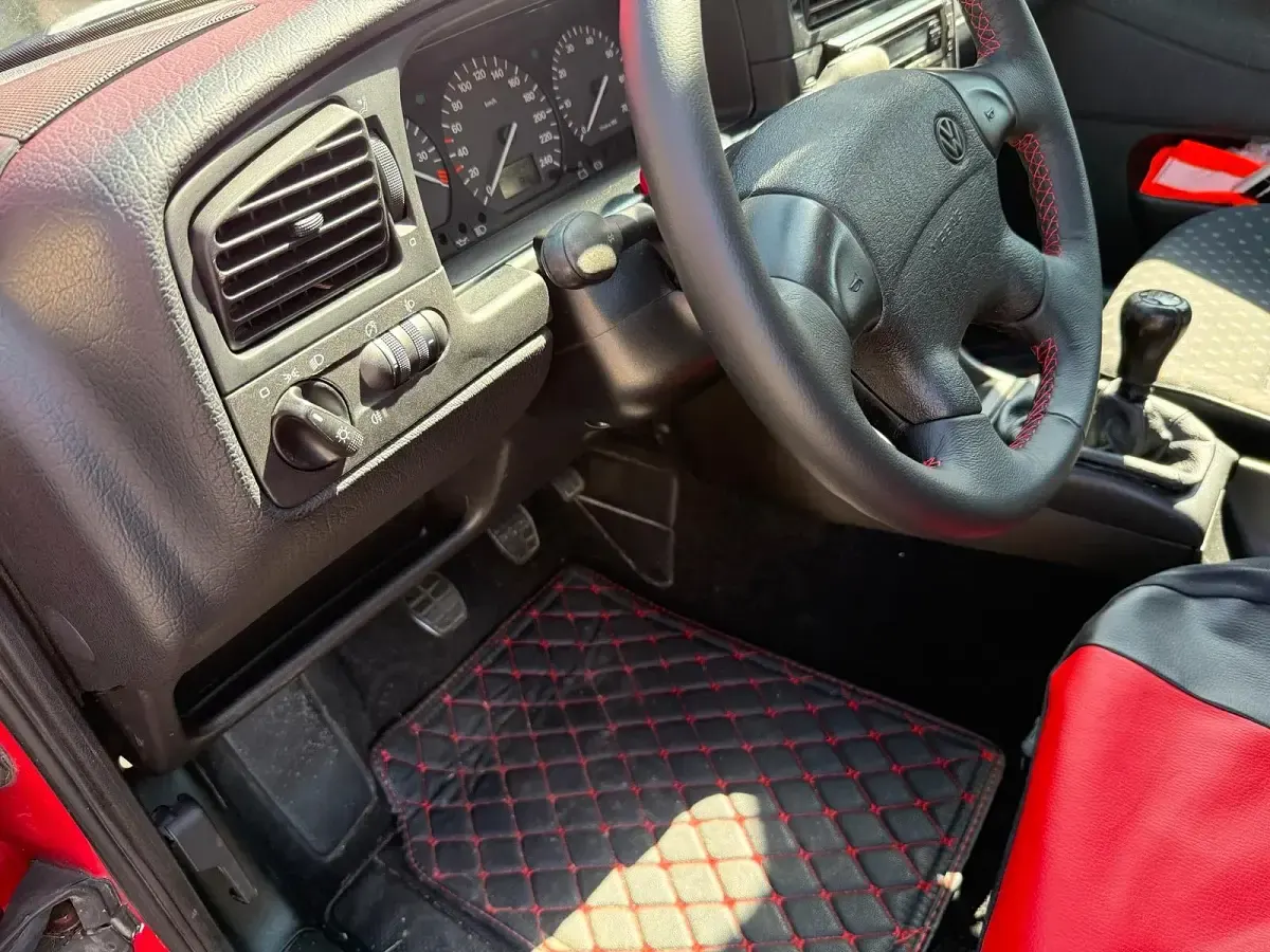 Gebraucht VW Passat 115 PS (84 kW) 1996 Rot Kombi