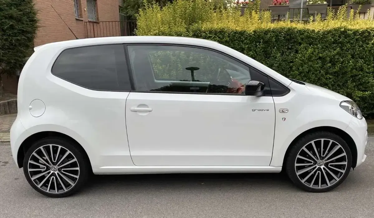 Gebraucht VW up! Groove 75 PS (55 kW) 2014 Weiß Kleinwagen