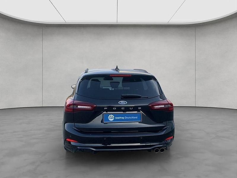 Używany Ford Focus ST-Line X 125 KM (91 kW) 2024 Czarny Kombi