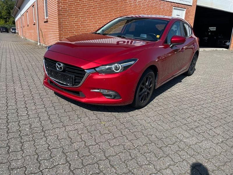 Rot Gebraucht 2017 Mazda 3 Exclusive-Line Limousine | 9.999 € (Guter Preis) - Bild 1/4