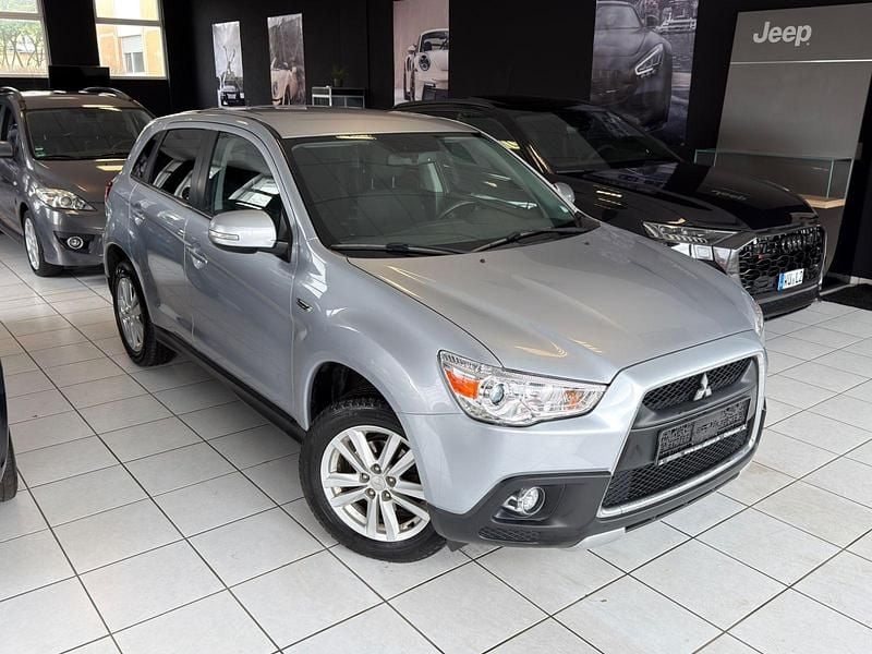 Gebraucht Mitsubishi ASX Edition 150 PS (110 kW) 2012 Silber SUV