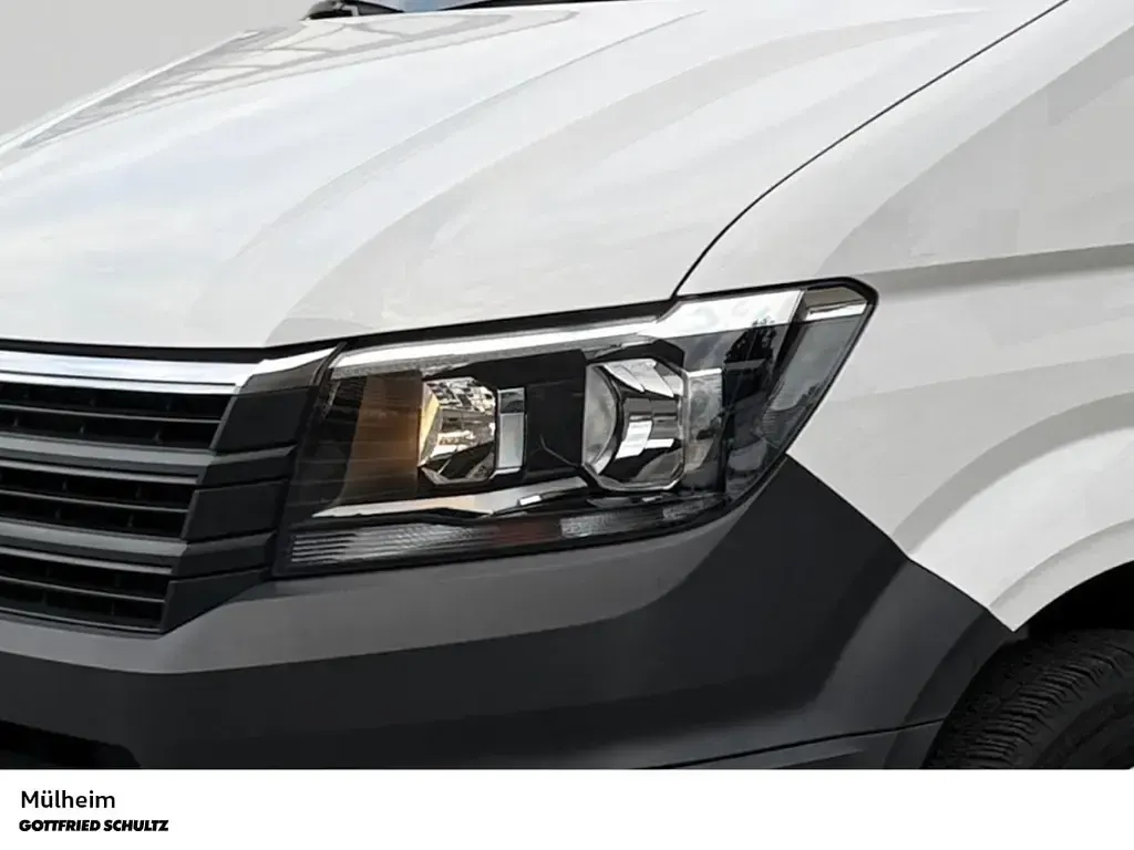 Gebraucht VW Crafter 140 PS (102 kW) 2023 Weiss Van