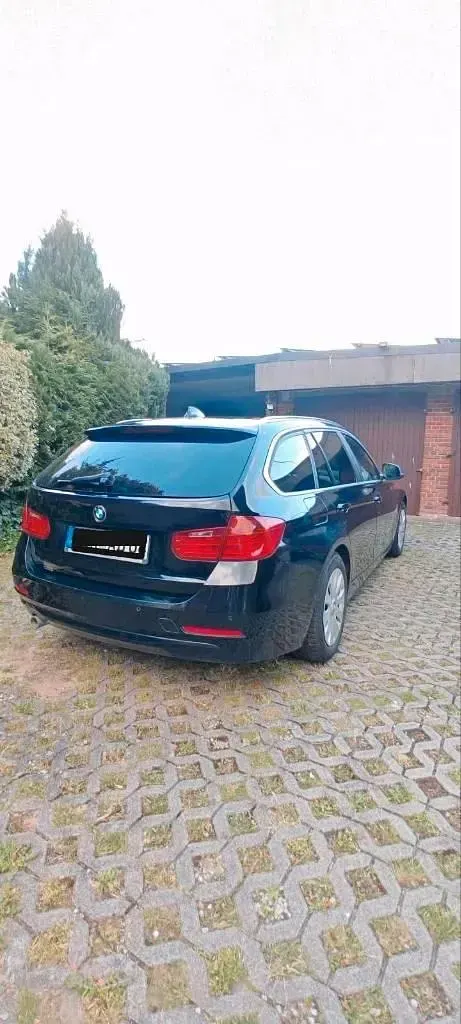 Gebraucht BMW 318 143 PS (105 kW) 2014 Schwarz Kombi