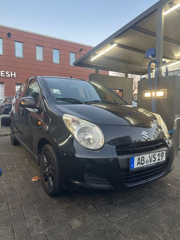 Schwarz Gebraucht 2011 Suzuki Alto Basic Kleinwagen | 2.500 € (Fairer Preis) - Bild 1/4