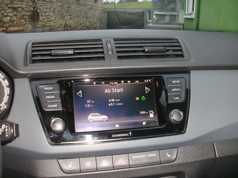 Gebraucht Skoda Fabia 75 PS (55 kW) 2018 Schwarz Kleinwagen