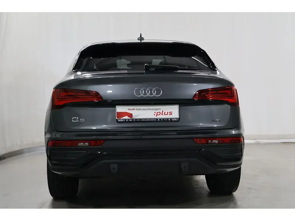 Gebraucht Audi Q5 Sportback S-Line 299 PS (219 kW) 2024 Grau SUV