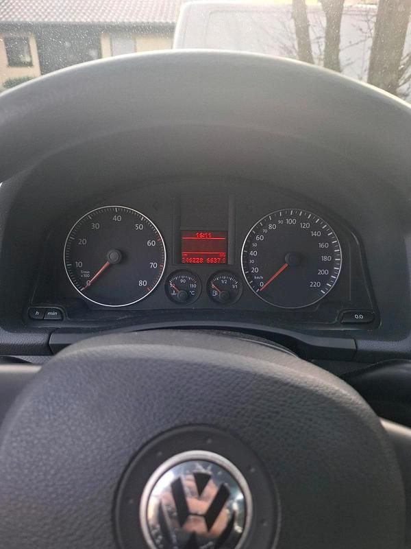 Gebraucht VW Golf V 75 PS (55 kW) 2004 Blau Kleinwagen