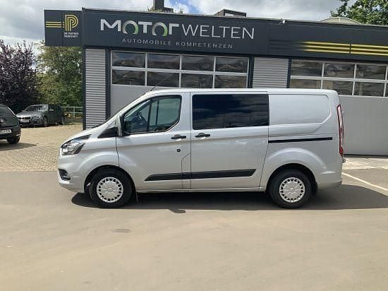 Polarsilber metallic Gebraucht 2018 Ford Transit Custom Trend Van / Kleinbus | 14.000 € - Bild 1/4