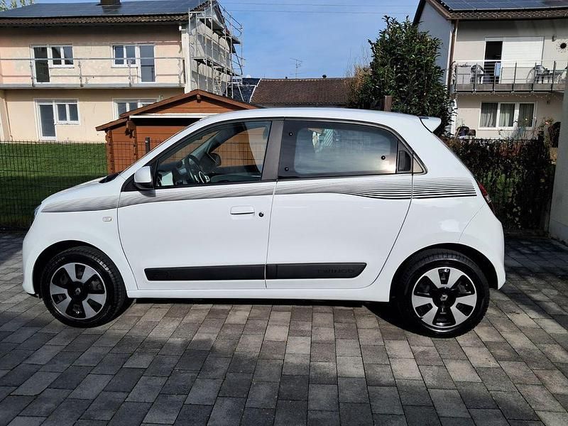 Gebraucht Renault Twingo Dynamique 71 PS (52 kW) 2015 Weiß Kleinwagen