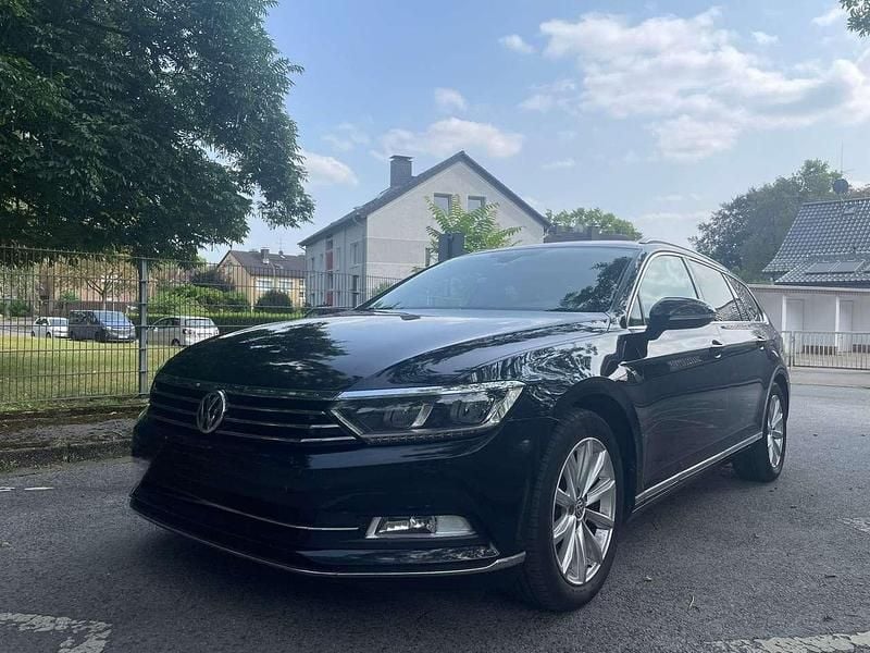 Gebraucht VW Passat Highline 190 PS (139 kW) 2016 Schwarz Kombi