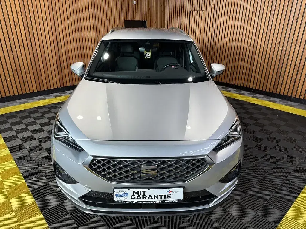Gebraucht Seat Tarraco Xperience 245 PS (180 kW) 2023 Silber SUV