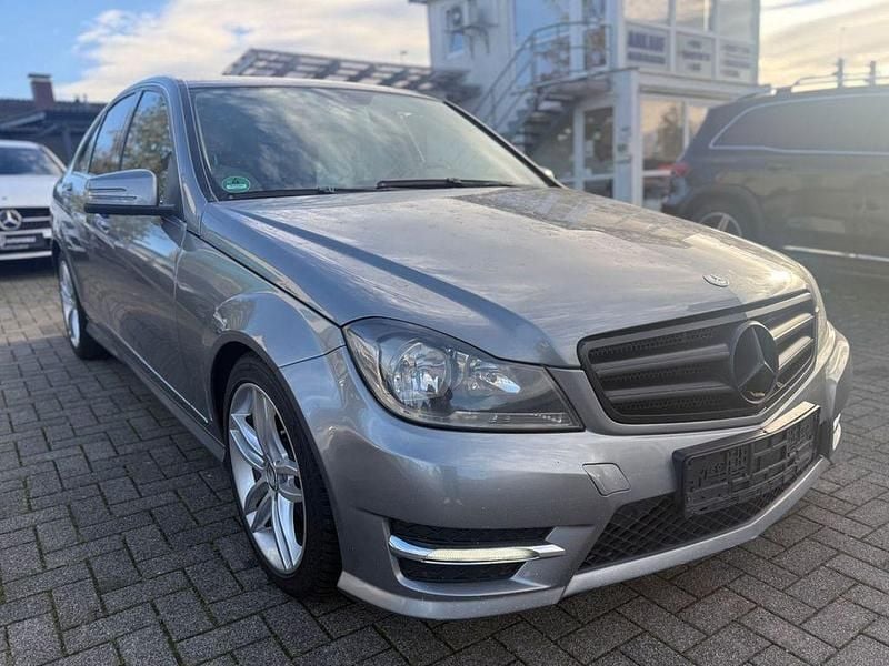 Grau Gebraucht 2012 Mercedes C300 Limousine | 9.999 € (Superpreis) - Bild 1/4