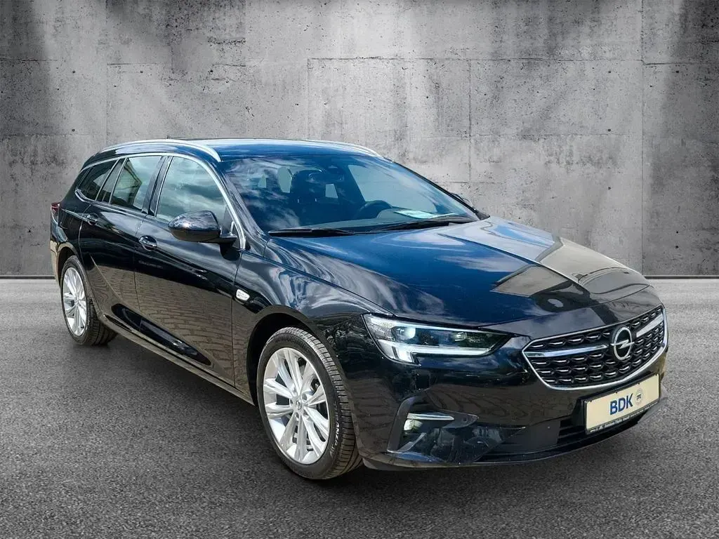 Gebraucht Opel Insignia Elegance 174 PS (127 kW) 2021 Schwarz Kombi