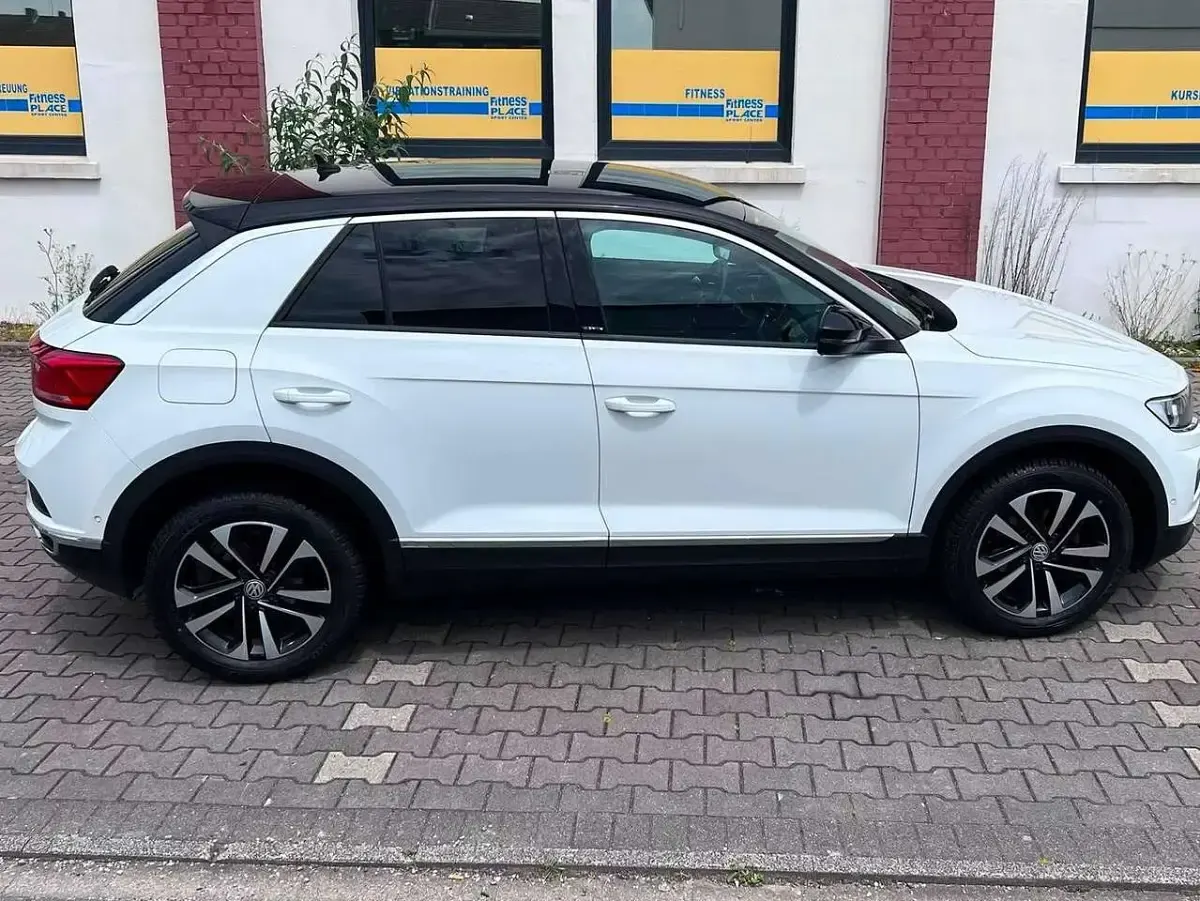 Gebraucht VW T-Roc IQ Drive 150 PS (110 kW) 2019 Weiß SUV