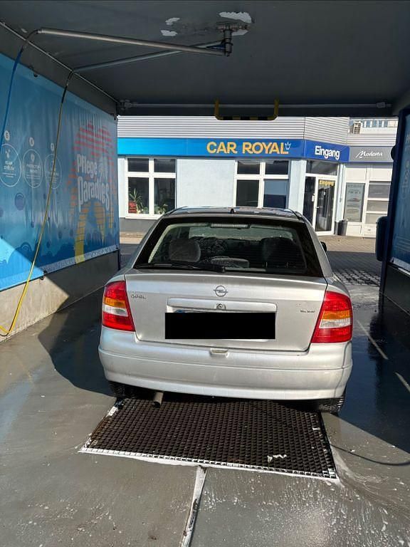 Second-hand Opel Astra 101 CP (74 kW) 1998 Argintiu Berlinǎ