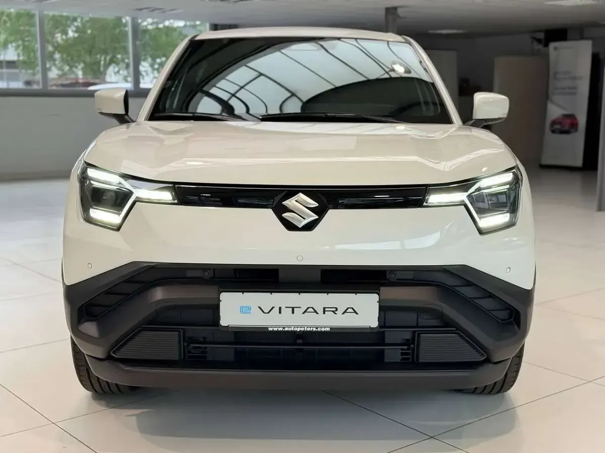 Neu Suzuki Vitara Club 105 kW (144 PS) 2026 Arctic white pearl metallic SUV