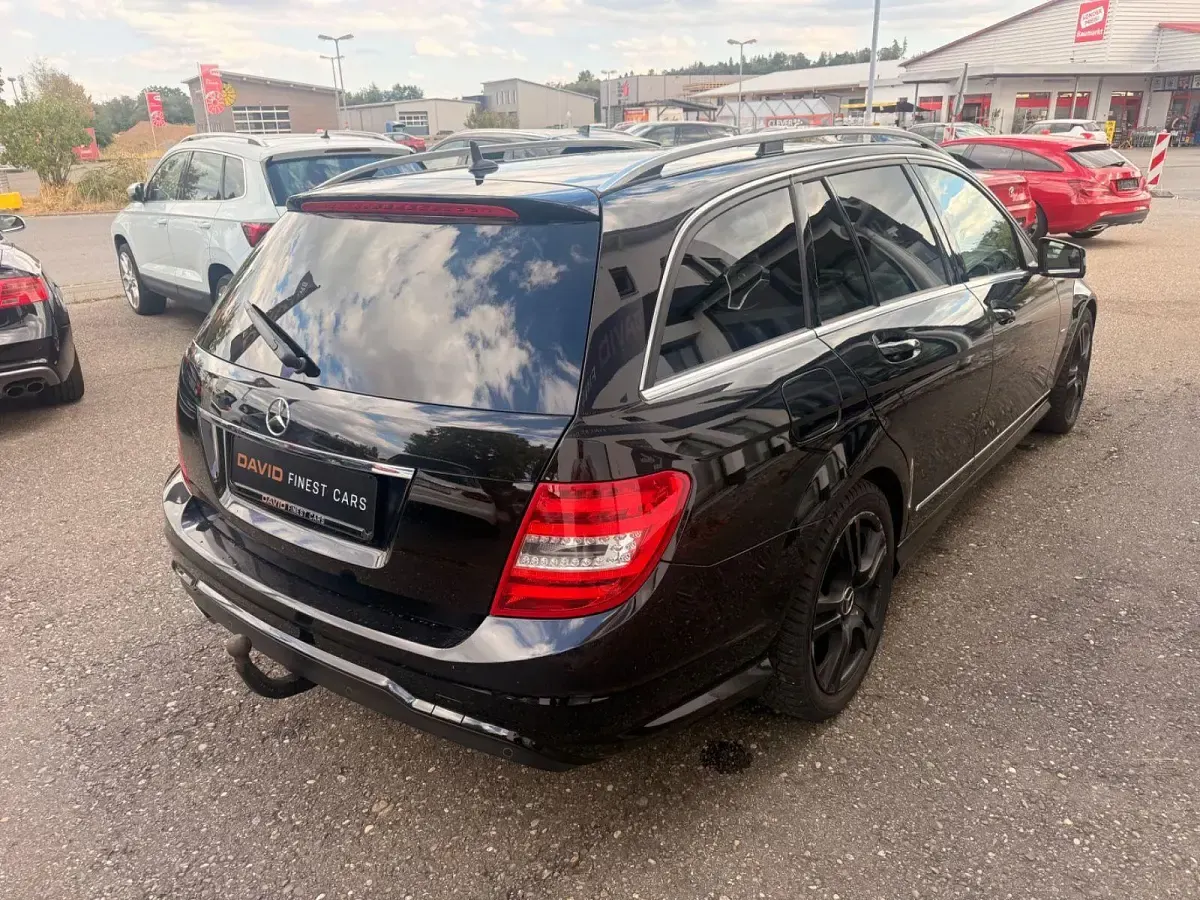 Gebraucht Mercedes C250 AMG line 204 PS (150 kW) 2011 Schwarz Kombi