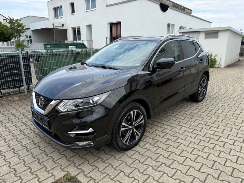 Schwarz Gebraucht 2021 Nissan Qashqai Zama SUV | 18.900 € (Fairer Preis) - Bild 1/4