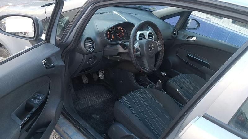 Gebraucht Opel Corsa 60 PS (44 kW) 2010 Grau Kleinwagen