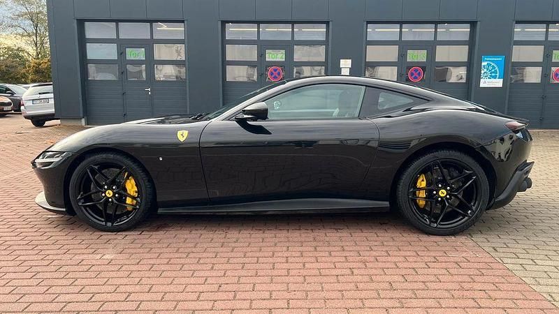 Gebraucht Ferrari Roma 620 PS (456 kW) 2021 Schwarz Coupé