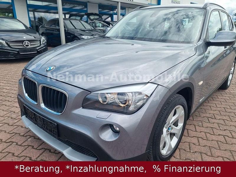 Grau Gebraucht 2011 BMW X1 SUV | 11.990 € (Fairer Preis) - Bild 1/4