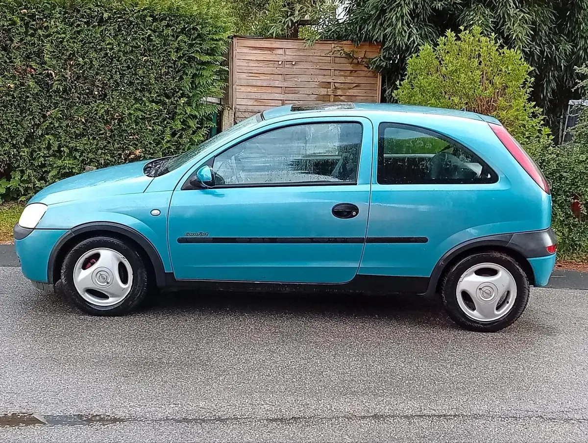 Gebraucht Opel Corsa 75 PS (55 kW) 2002 Blau Kleinwagen