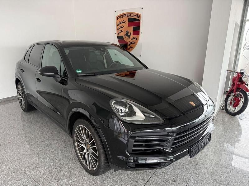 Gebraucht Porsche Cayenne Edition 340 PS (250 kW) 2023 Tiefschwarz SUV