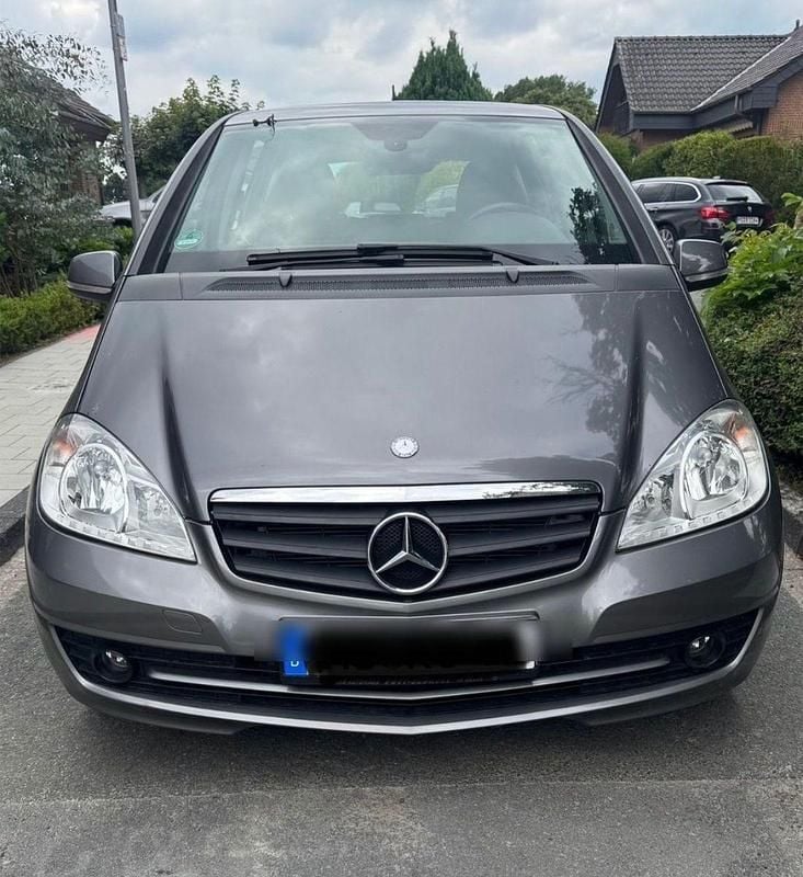 Silber Gebraucht 2008 Mercedes A150 Kleinwagen | 3.600 € (Guter Preis) - Bild 1/4