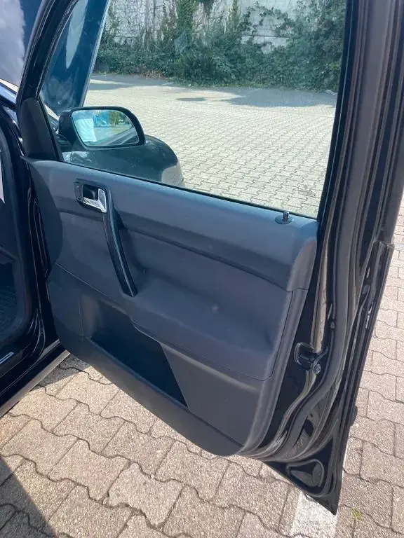 Gebraucht VW Polo Sportline 54 PS (39 kW) 2005 Schwarz Limousine