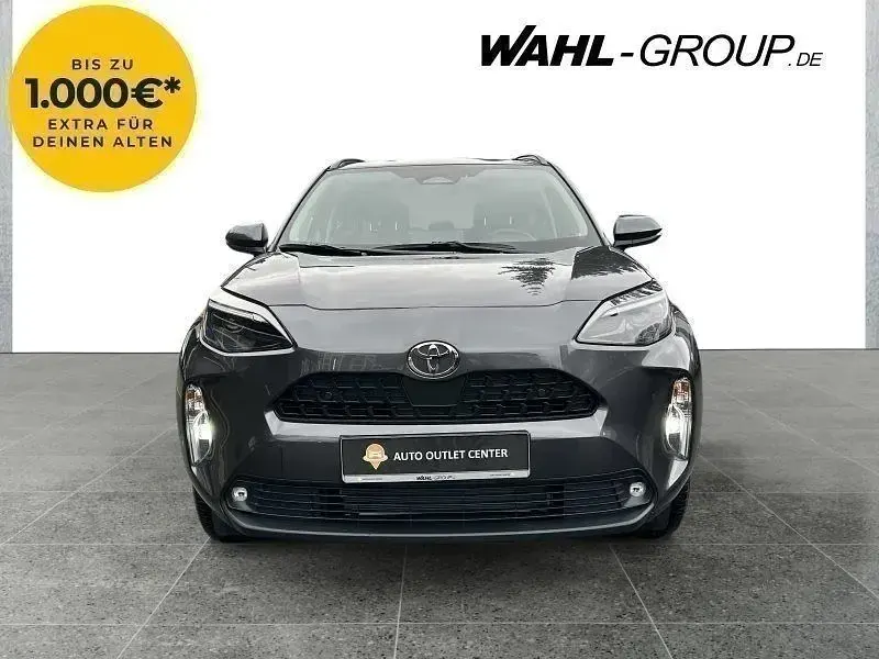 Neu Toyota Yaris Comfort 92 PS (67 kW) 2025 Grau Kleinwagen