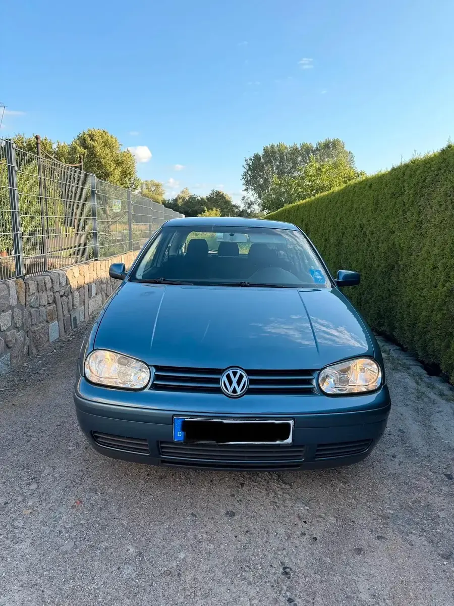 Gebraucht VW Golf IV 101 PS (74 kW) 2004 Blau Coupé