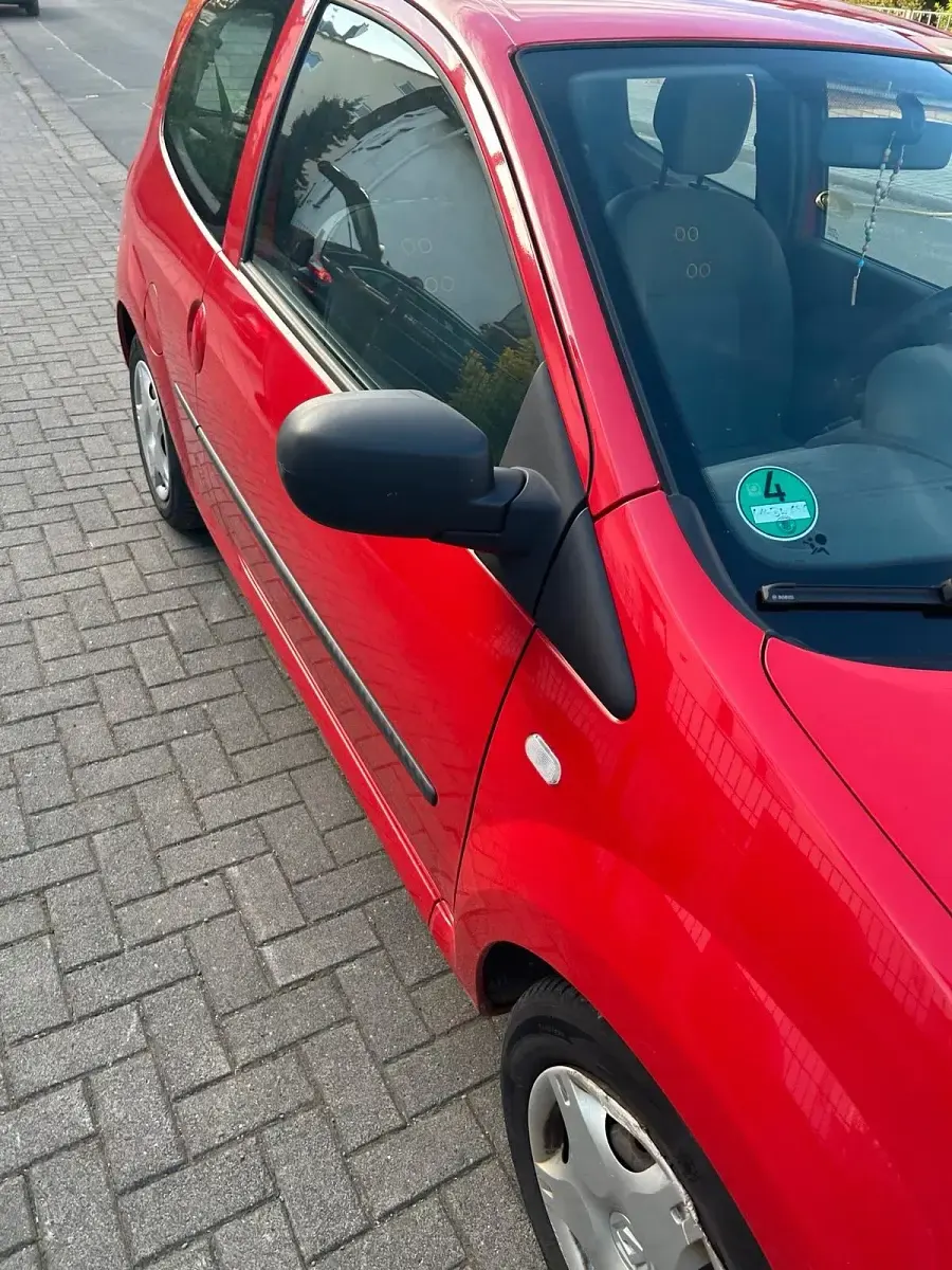 Usata Renault Twingo 75 CV (55 kW) 2011 Rosso Utilitaria