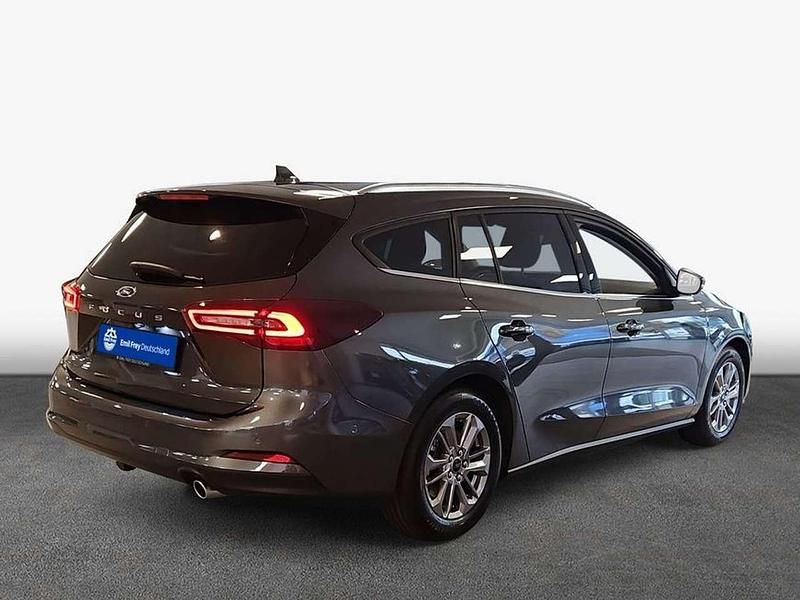 Gebraucht Ford Focus Titanium 155 PS (114 kW) 2024 Grau Kombi