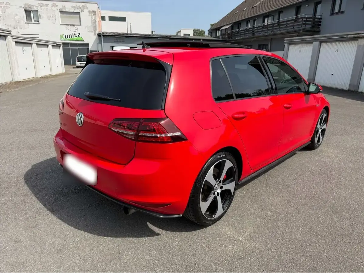 Gebraucht VW Golf VII GTI 230 PS (169 kW) 2015 Rot Limousine
