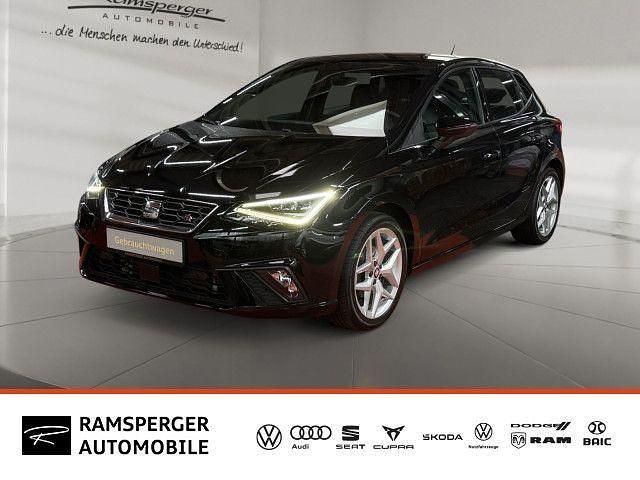 Schwarz (midnight schwarz) Gebraucht 2021 Seat Ibiza FR Limousine | 15.260 € (Guter Preis) - Bild 1/4