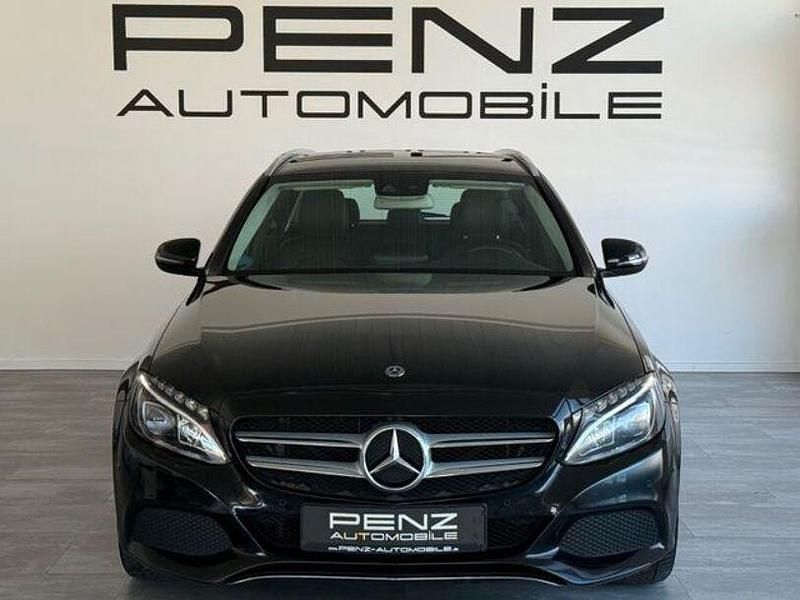 Gebraucht Mercedes C220 170 PS (125 kW) 2017 Schwarz Kombi
