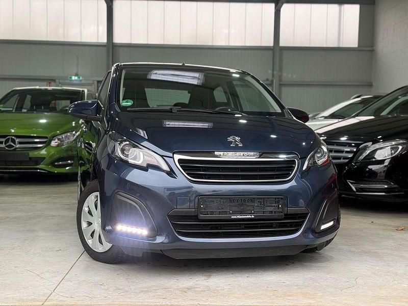 Blau Gebraucht 2018 Peugeot 108 Active Limousine | 10.900 € (Fairer Preis) - Bild 1/4